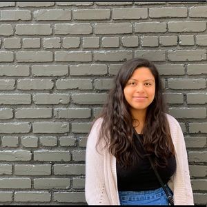 Meet your Posher, Kimberly